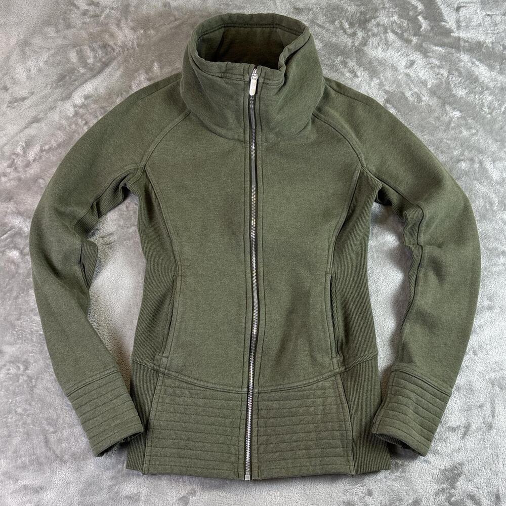 Lululemon Radiant Jacket II Women’s Size 2 Full Zip Funnel Neck Green